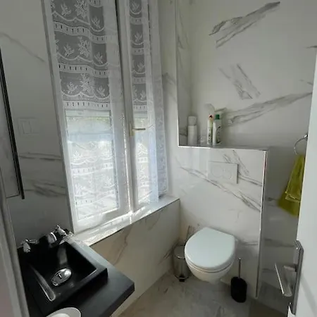 Elegante Maison Proche De La بيت للعطل *
